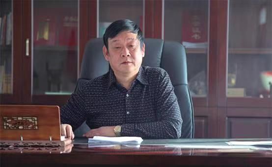 91视频黄片免费新肥祝您新年快樂 龍年大吉